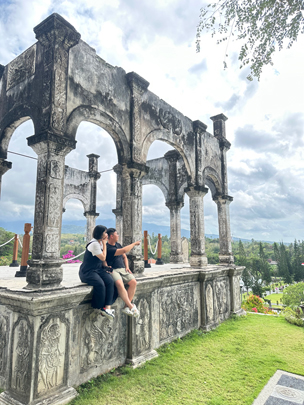 ​덕분에 무사히 잘 다녀왔습니다.